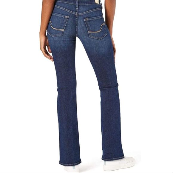 Signature Levi Strauss Totally Shaping Bootcut Jeans Sz 8 Short Med Dark Rinse - Picture 3 of 8
